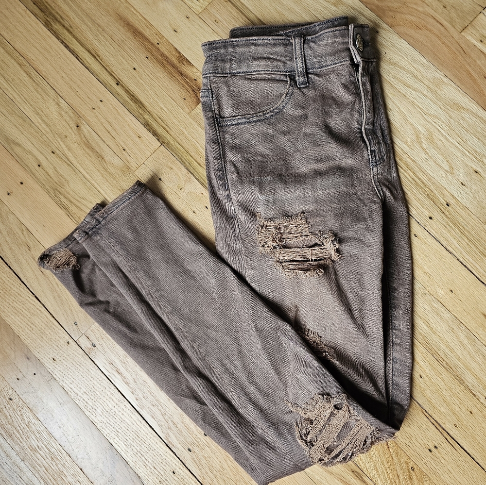 American Eagle Brown Ripped Skinny Jean